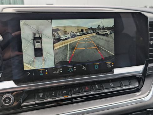 Used 2025 Chevrolet Silverado 2500 High Country w/ High Country Premium Package image 11