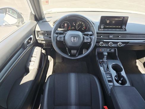 Used 2024 Honda Civic Sport image 11