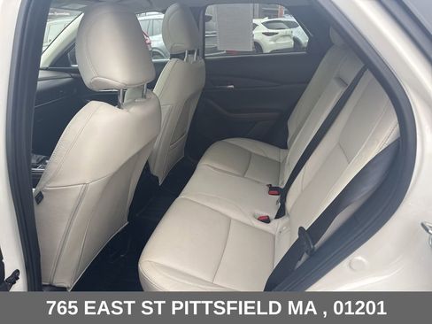 Used 2023 MAZDA CX-30 AWD 2.5 S w/ Premium Package image 17
