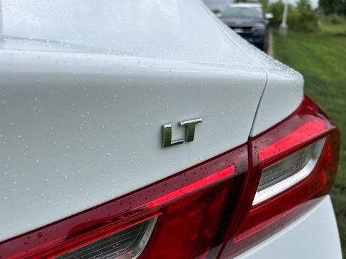 Used 2023 Chevrolet Malibu LT FWD image 51