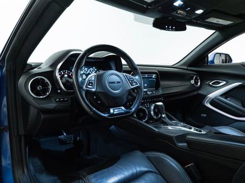 Used 2017 Chevrolet Camaro SS image 22