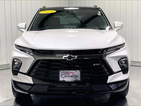 Used 2024 Chevrolet Blazer RS w/ Driver Confidence II Package AWD/4WD image 2