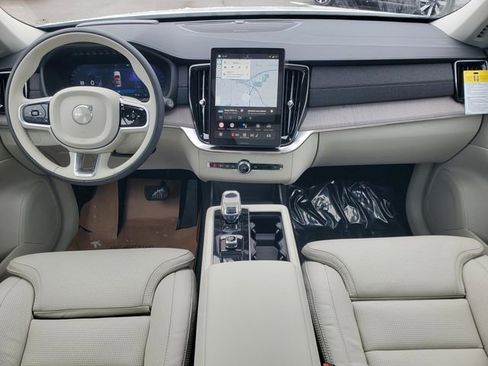 New 2026 Volvo XC90 B6 Ultra w/ Protection Package AWD/4WD image 29