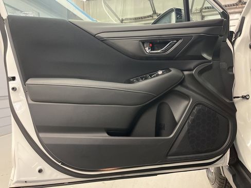 Certified 2025 Subaru Outback Premium w/ Popular Package #1A image 10