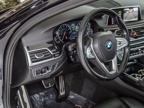 Used 2019 BMW 740i w/ M Sport Package RWD image 25
