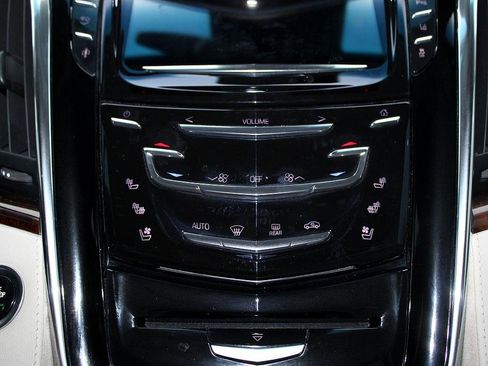 Used 2015 Cadillac Escalade ESV Luxury image 19