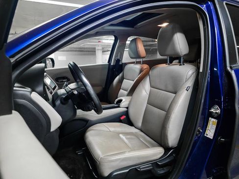 Certified 2017 Honda HR-V EX-L image 21