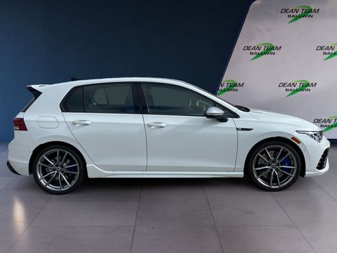 Certified 2024 Volkswagen Golf R image 9
