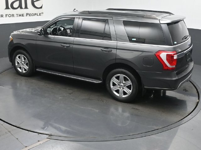 Used 2020 Ford Expedition XLT w/ Equipment Group 202A AWD/4WD image 48