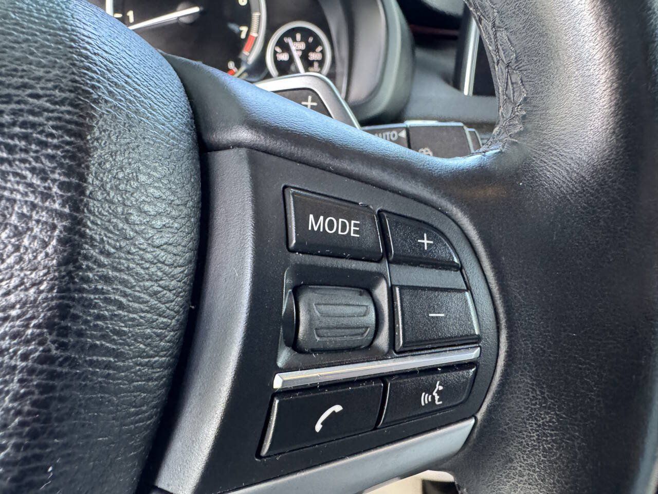 Used 2018 BMW X5 sDrive35i RWD image 25