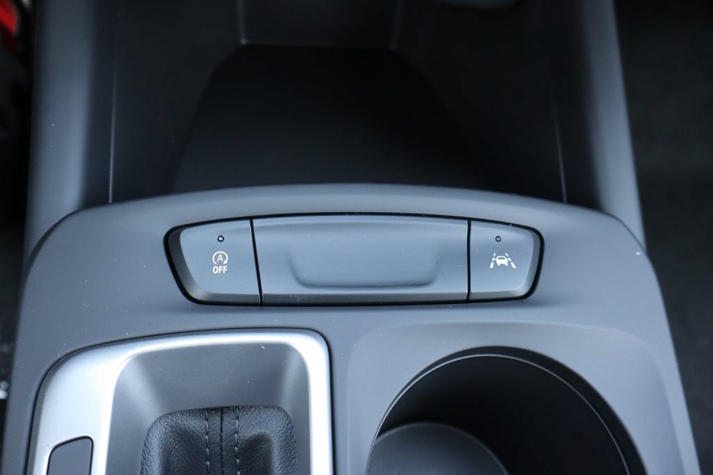 New 2026 Chevrolet Trax LS w/ LS Convenience Package FWD image 8