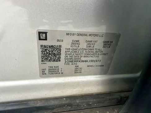 Used 2019 Chevrolet Traverse LS FWD image 32