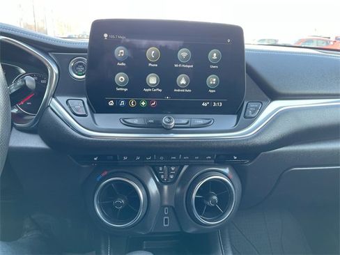 Certified 2024 Chevrolet Blazer LT w/ Convenience Package image 13