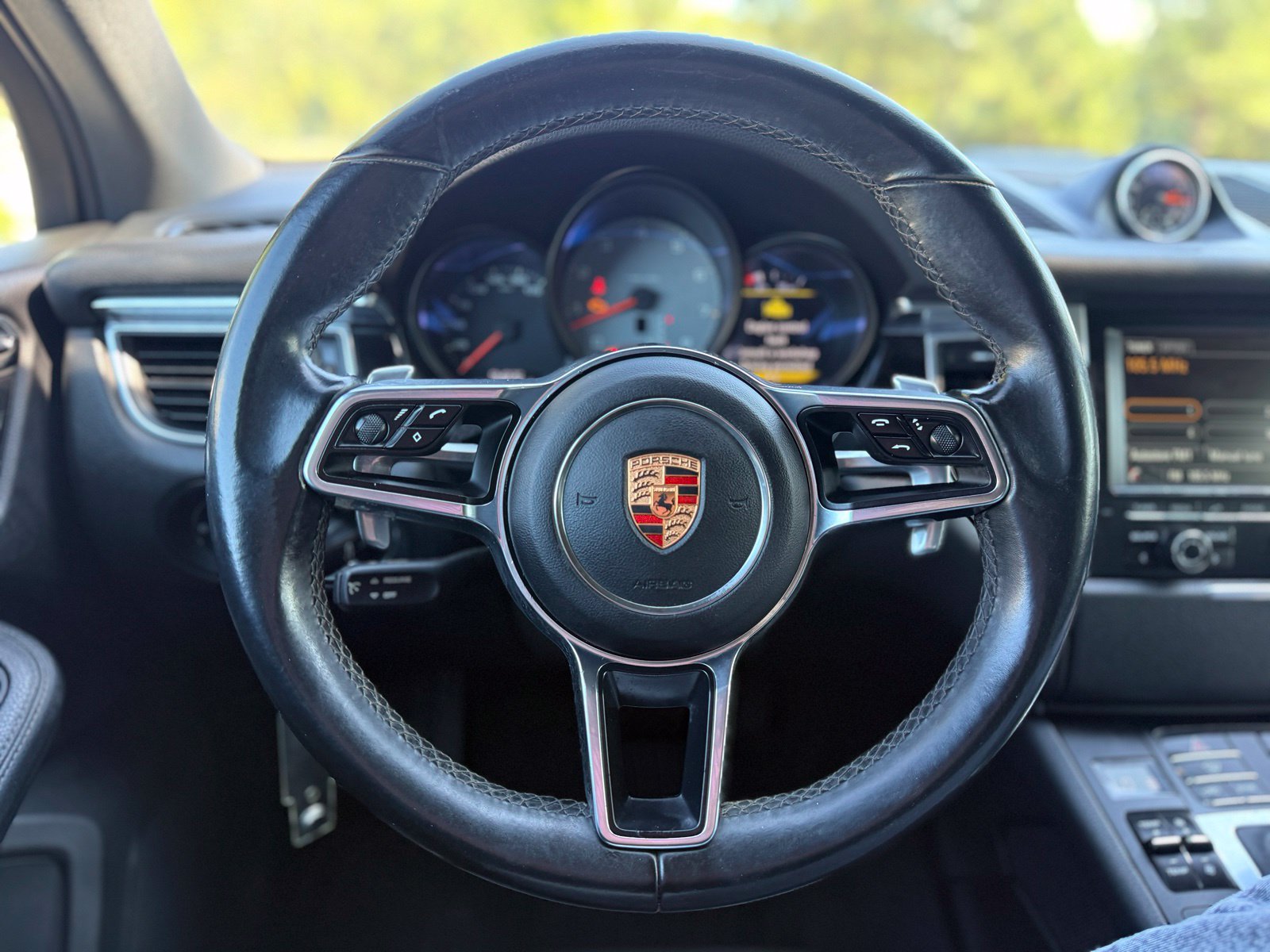 Used 2015 Porsche Macan S AWD/4WD image 25