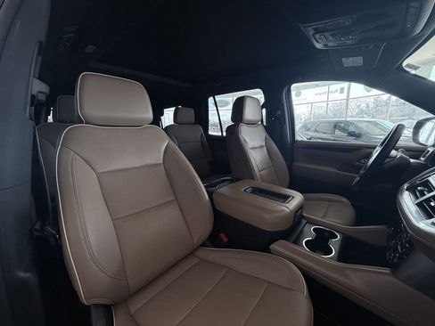 Used 2023 Chevrolet Tahoe Premier w/ Premium Package 2 image 25