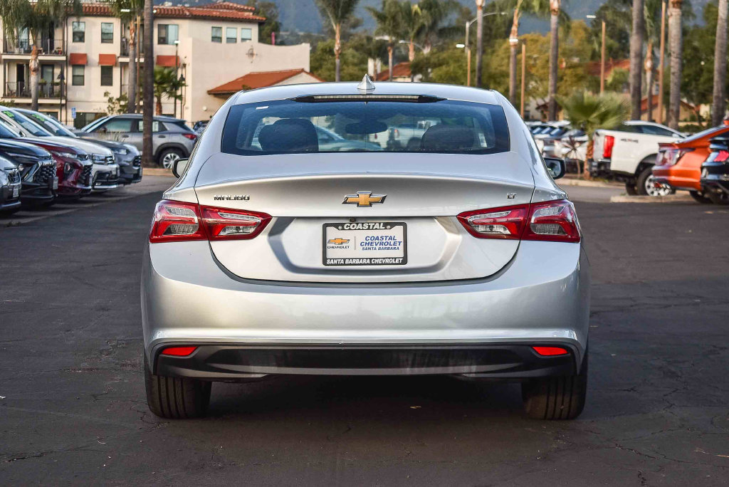 Used 2019 Chevrolet Malibu LT FWD image 5