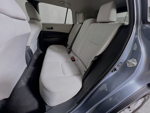 Used 2022 Toyota Corolla Cross L FWD image 27