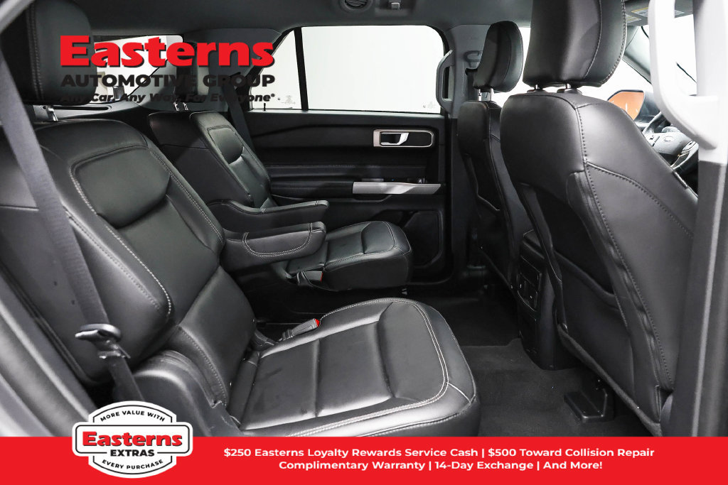 Used 2023 Ford Explorer XLT w/ Equipment Group 202A AWD/4WD image 22