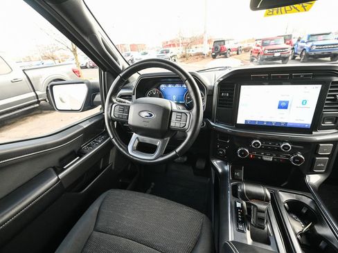 Certified 2022 Ford F150 XLT w/ Equipment Group 302A High image 32