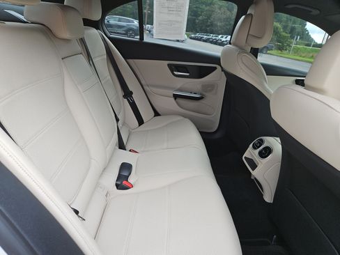 Used 2024 Mercedes-Benz C 300 Sedan image 17