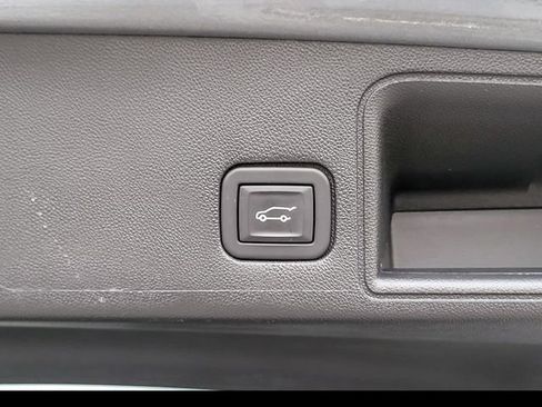 Used 2023 GMC Terrain SLE w/ Driver Convenience Package AWD/4WD image 24
