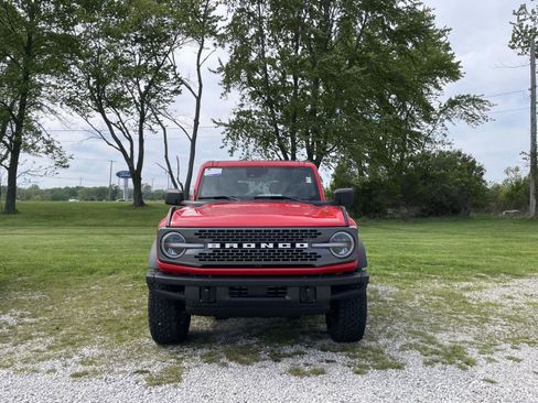 Used 2024 Ford Bronco Badlands AWD/4WD image 7