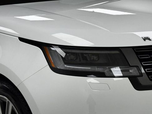 Used 2023 Land Rover Range Rover SE image 34