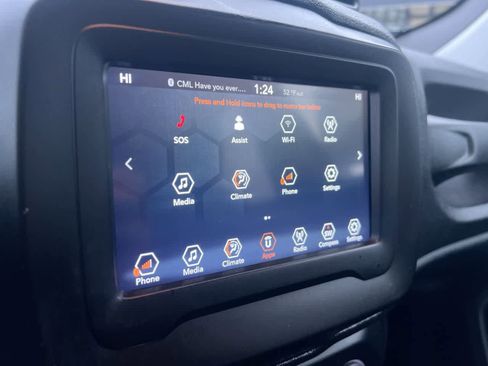 Used 2020 Jeep Renegade Sport image 18