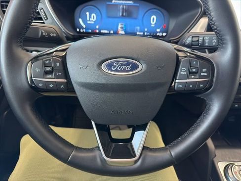 Certified 2024 Ford Escape Platinum AWD/4WD image 29