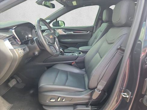 Used 2023 Cadillac XT5 Premium Luxury FWD image 18