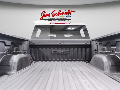 Used 2025 GMC Sierra 1500 AT4 image 40