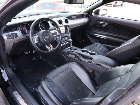Used 2020 Ford Mustang Premium RWD image 23