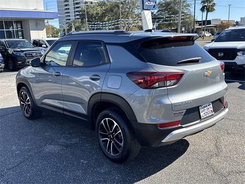 Used 2025 Chevrolet TrailBlazer LT image 7