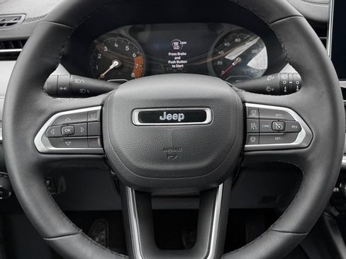 Used 2024 Jeep Compass Limited w/ Sun and Sound Group AWD/4WD image 18