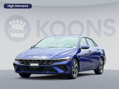 Certified 2024 Hyundai Elantra Limited FWD image 1