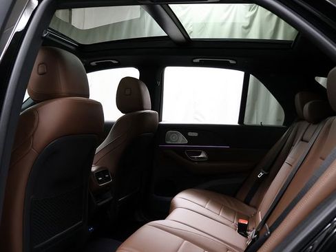 Certified 2026 Mercedes-Benz GLE 450 4MATIC image 13