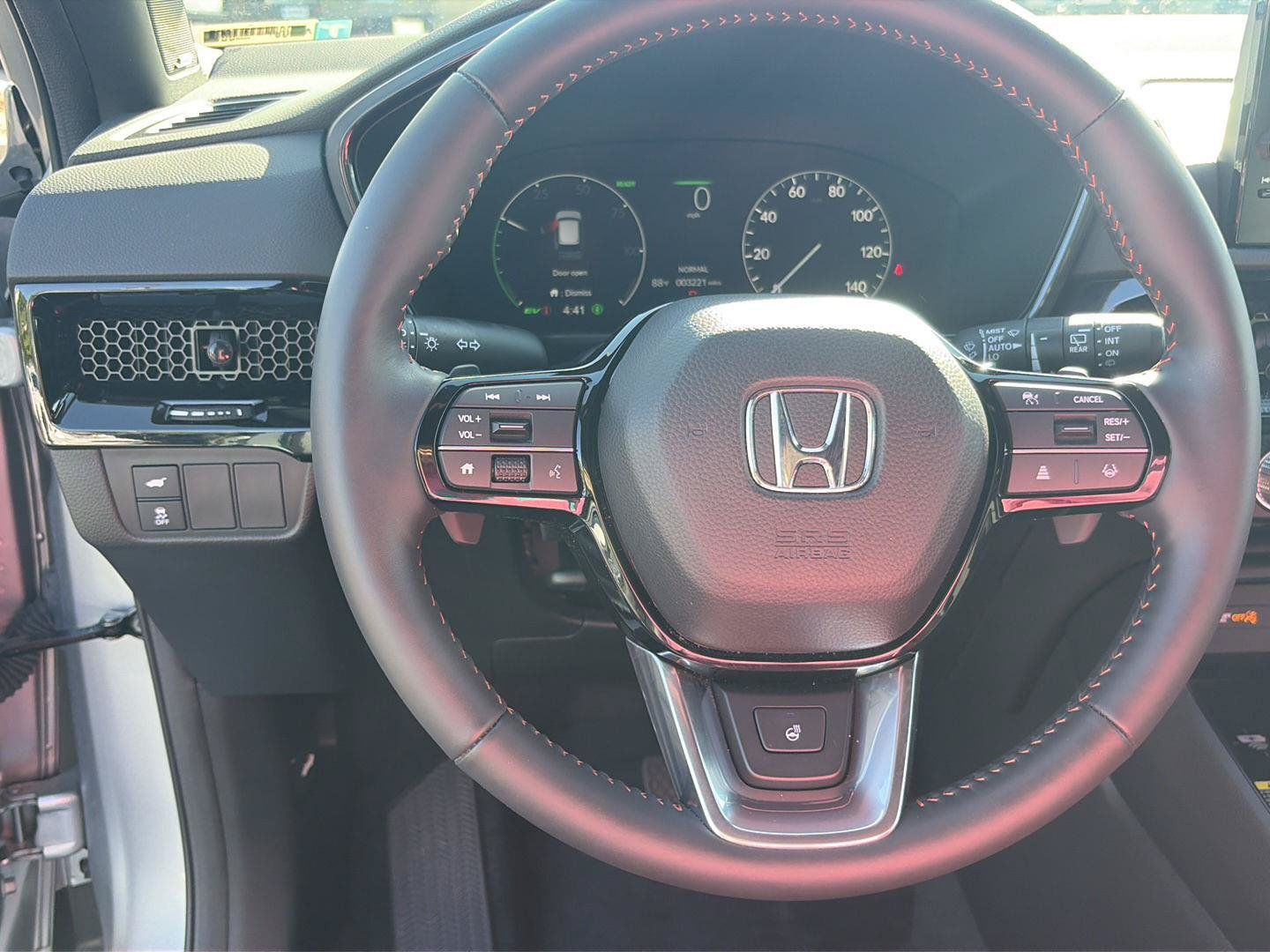 Used 2024 Honda CR-V Sport Touring image 8