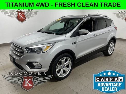 Used 2019 Ford Escape Titanium AWD/4WD image 3