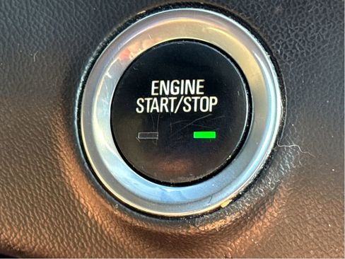 Used 2018 GMC Terrain SLE image 18