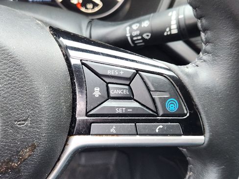 Used 2024 Nissan Altima 2.5 SV w/ SV Premium Package FWD image 24