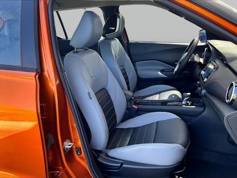 Certified 2023 Nissan Kicks SR w/ SR Premium Package FWD image 9