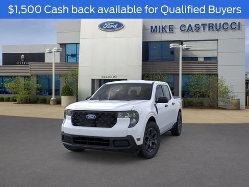 New 2025 Ford Maverick XLT w/ Equipment Group 301A AWD/4WD image 2