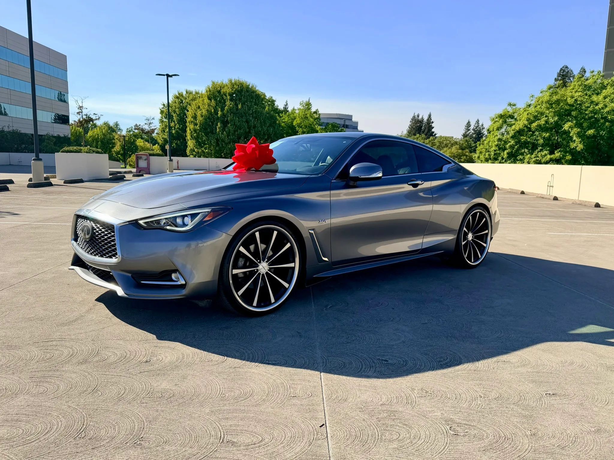 Used 2019 INFINITI Q60 3.0t w/ Cargo Package RWD image 20