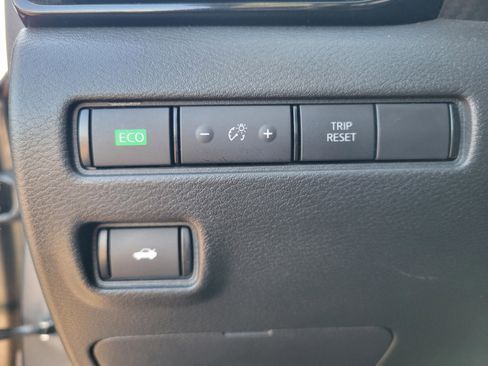 Certified 2023 Nissan Sentra SV image 23