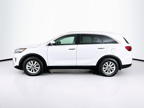 Used 2019 Kia Sorento LX w/ LX Convenience Package image 4