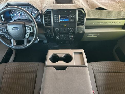 Used 2019 Ford F250 XLT AWD/4WD image 13