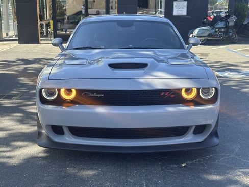 Used 2021 Dodge Challenger R/T Scat Pack RWD image 5