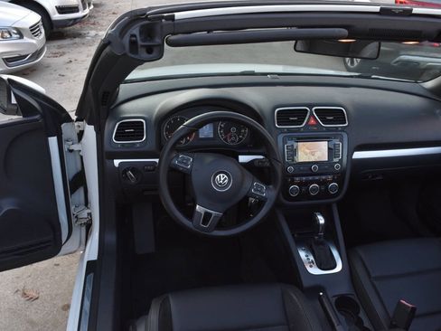 Used 2014 Volkswagen Eos Komfort image 37