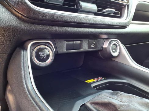Certified 2025 Toyota Grand Highlander FWD image 14