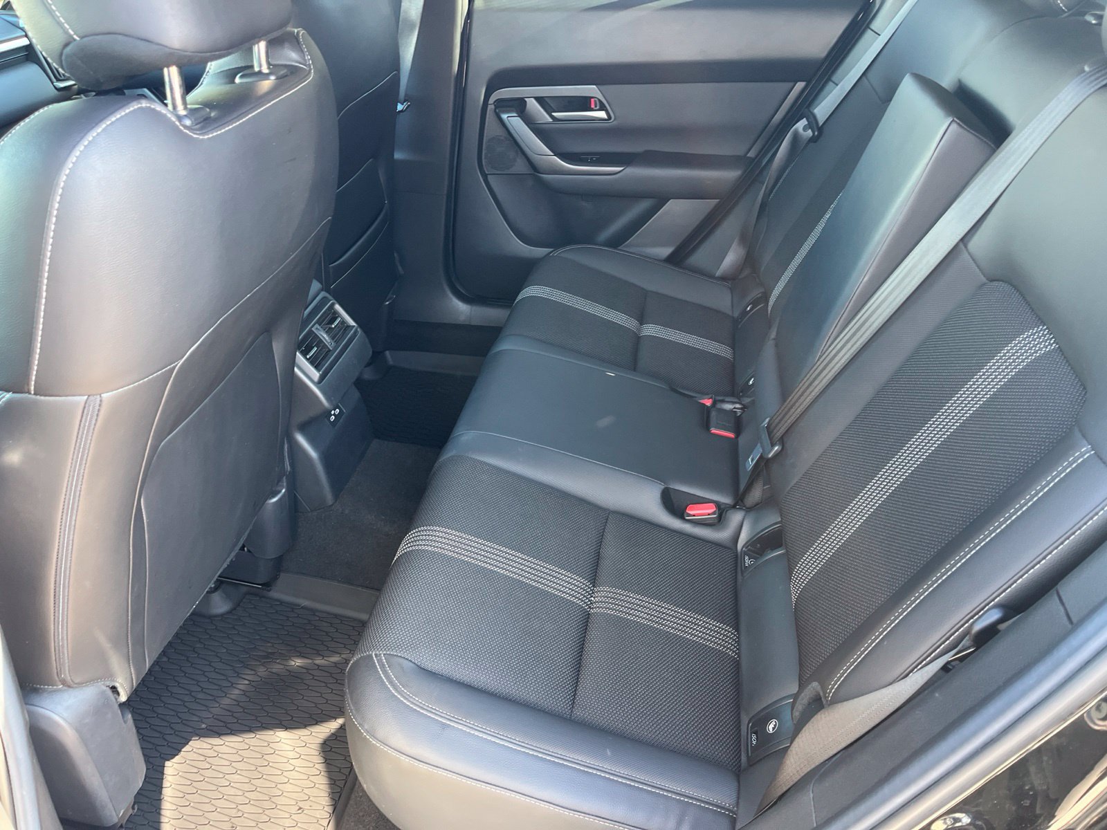 Certified 2025 MAZDA CX-50 AWD 2.5 S w/ Preferred Package image 14